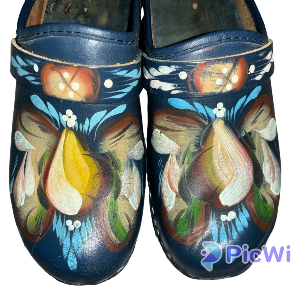 Vollsjo original Swedish hand painted wooden clogs size 37/7 - Picture 3 of 7